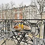 Appartement Paisible Proche Parc Monceau - V